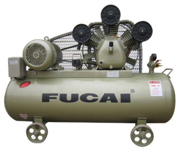 活塞空壓機中高壓